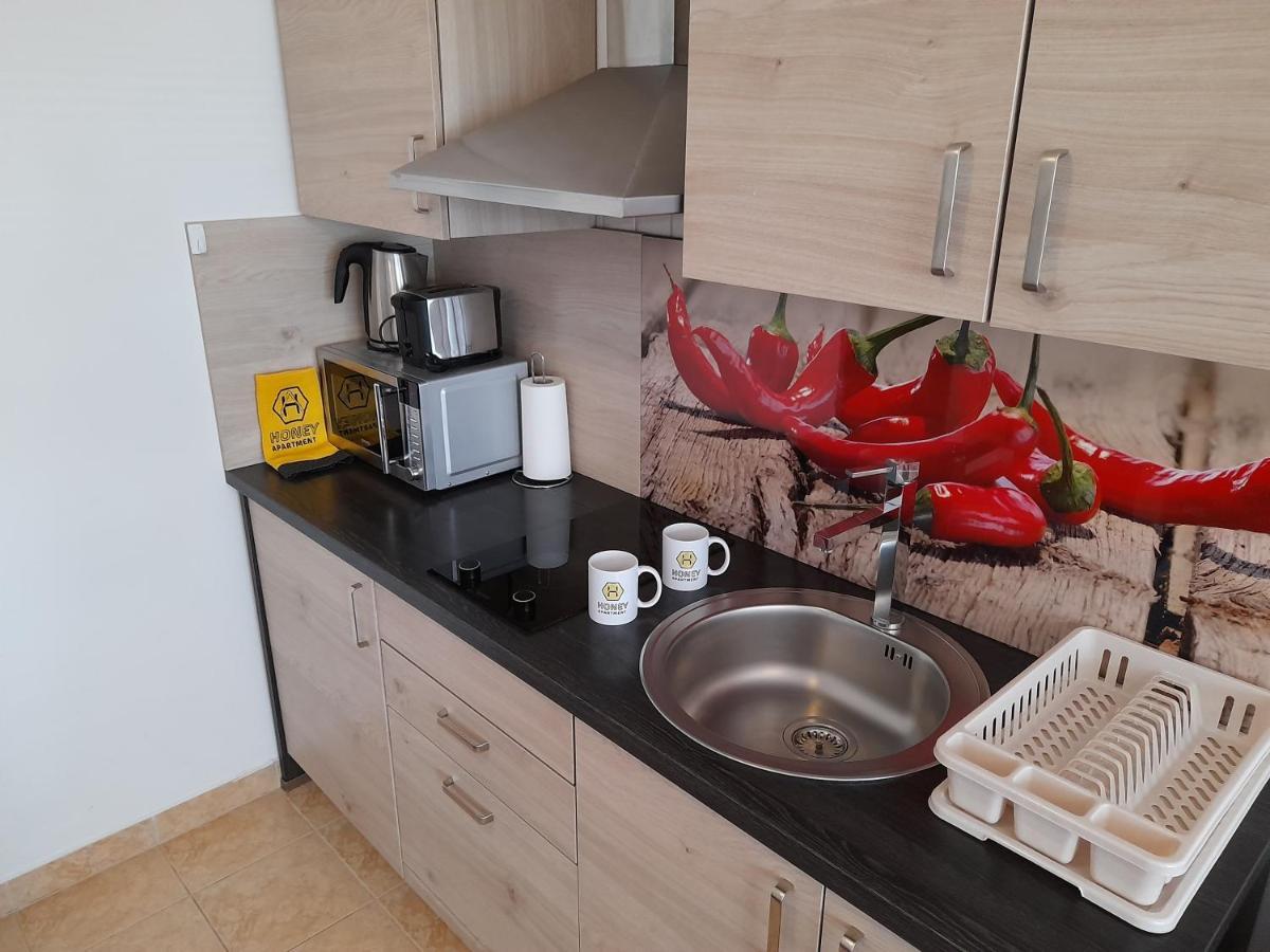 Honey Apartment Моравске-Топлице Екстериор снимка